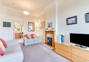 1 Durlston Mews